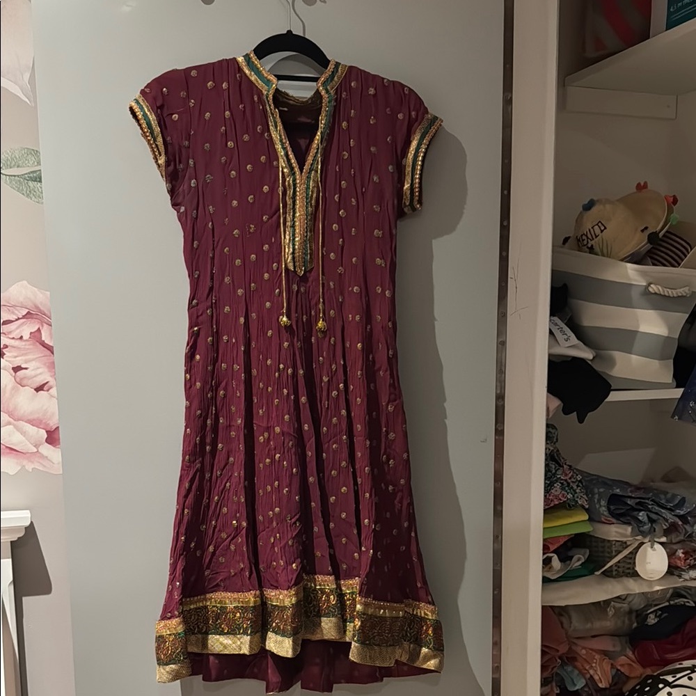 Red and Gold A-line Sleeveless Kurta with Mandarin Collar